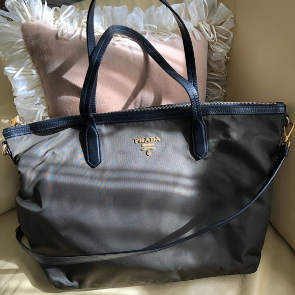 Prada Tessuto Large Tote - Picture 2 of 10